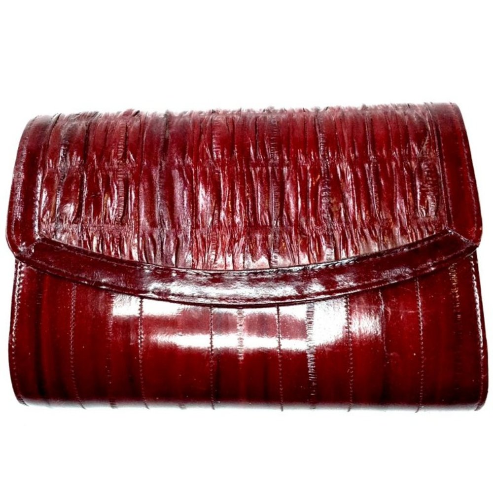 Genuine Eel Skin Convertible clutch shoulder bag in Burgundy.